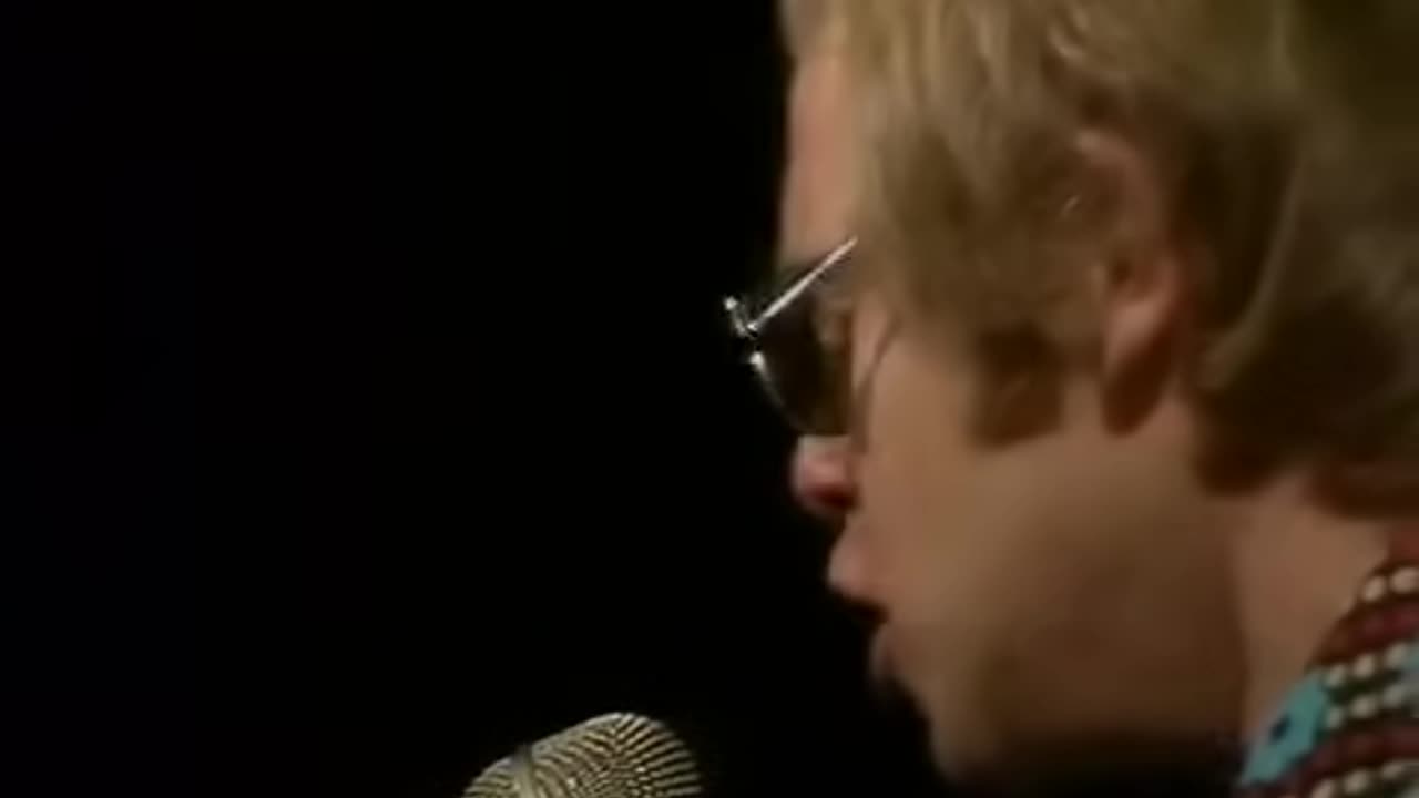 Levon (Live) - Elton John