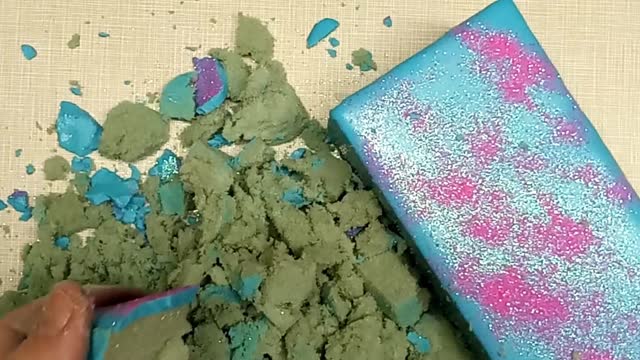 ASMR Dry Floral Foam With Bright Blue Dry Cornstarch Paste With Pink Glitter