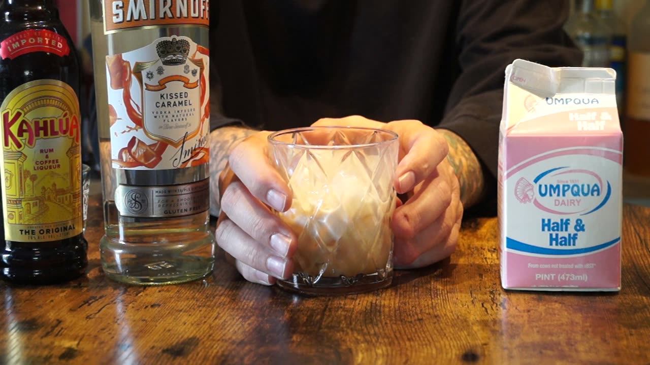 Smirnoff Kissed Caramel White Russian