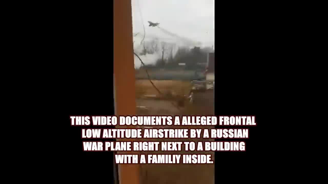 🔴 Russian War In Ukraine - Russian Low Altitude Airstrike Nearly Hits House Wit