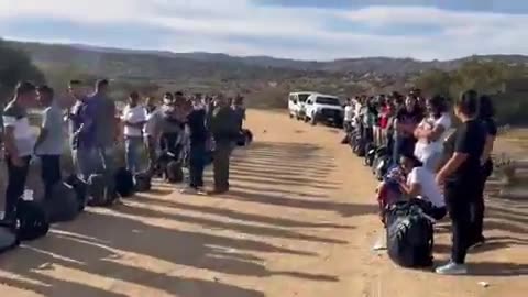 Chinese Military Silent Invasion, California video_2023-12-05 *-1min