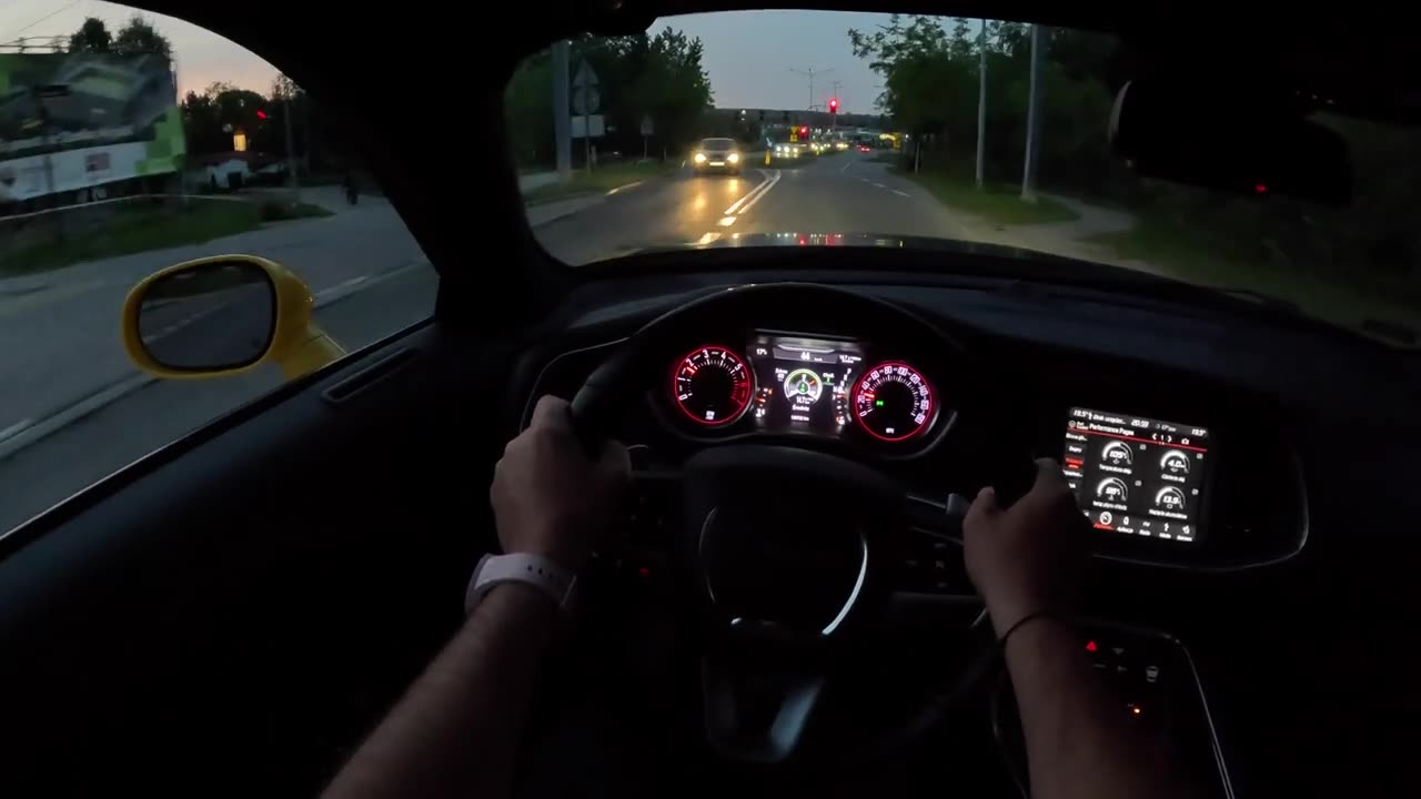 Dodge Challenger Night [6.4 V8 HEMI 492HP] _0-100_ POV Test Drive