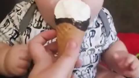 Funny Baby Videos eating