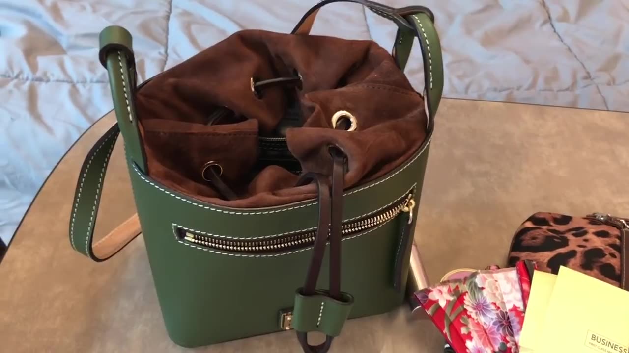 What's in my Dooney & Bourke Beacon Drawstring Olive Crossbody Shoulder Bag