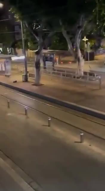 Reports of a shooting with several casualties in the Tel Aviv suburb of Jaffa