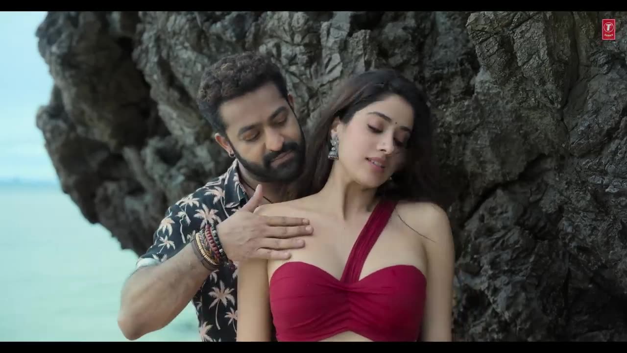 Dheere Dheere (Full Video) | Devara | NTR | Janhvi Kapoor | Anirudh | Shilpa Rao