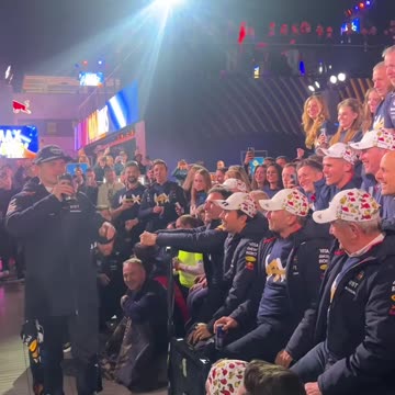 Max Verstappen THIS TEAM 💙 #F1 #RedBullRacing #LasVegasGP