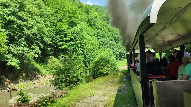 Mocăniţa - The legendary train 1988 from Romania Vişeu de Sus!