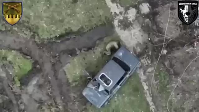 #UKRAINE DRONES HUNTING RUSSIAN TROOPS AND DROP GRENADES INTO THERE VEHICLES