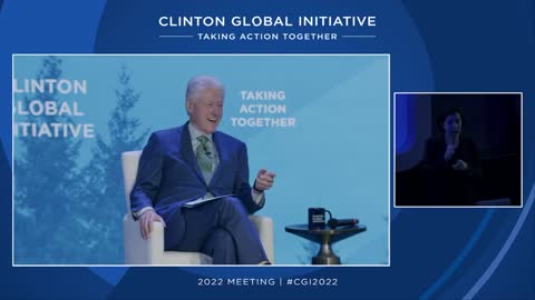 1761. GLOBALISTS☠ Clinton & BlackRock CEO Larry Fink