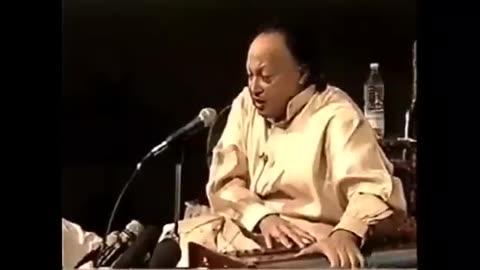 Sun Charkhay Di Mithi Mithi Kook by Ustad Nusrat Fateh Ali Khan