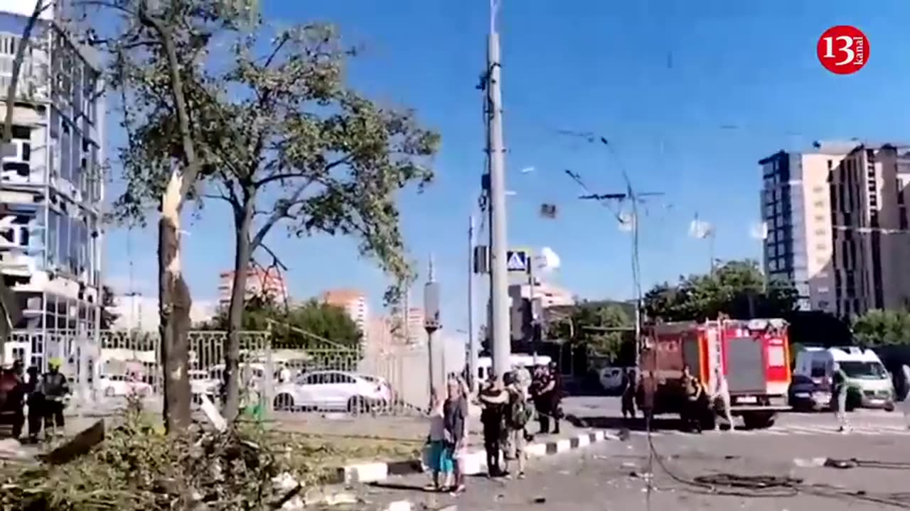 Russian army delivered air strikes on Kharkiv with FAB bombs - Several are dead and injured