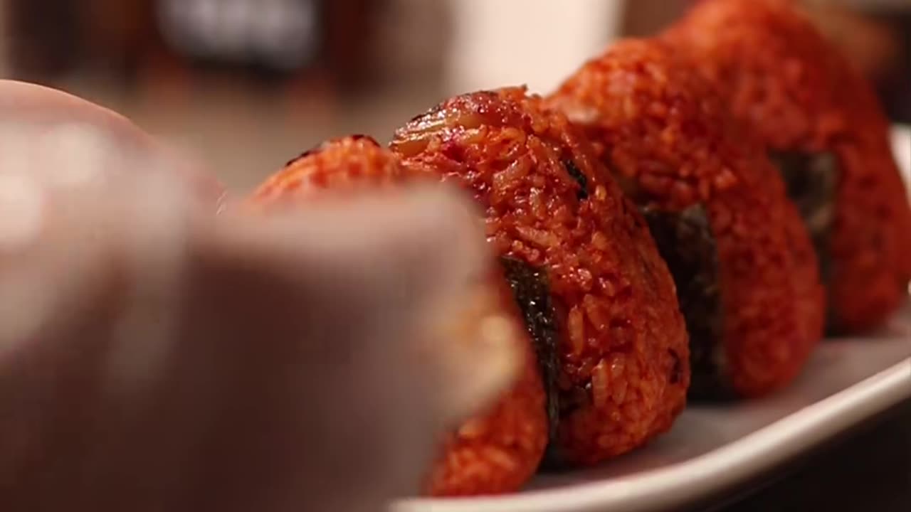 🧀 Cheesy Onigiri Kimchi !!