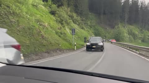Private jets flown in, tail backs of gas guzzling vehicles in Davos as the WEF 'elites' gather...