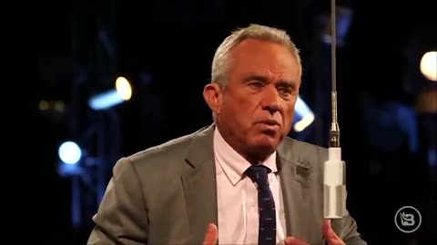 RFK Jr.: 'WEF Is a Billionaires' Boys' Club Pushing Totalitarian Control and Eroding Civil Rights'