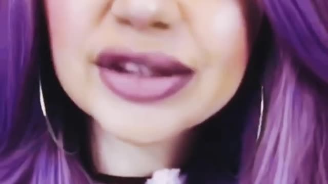 AMAZING LIPS USING CANDYLIPZ LIP PLUMPER