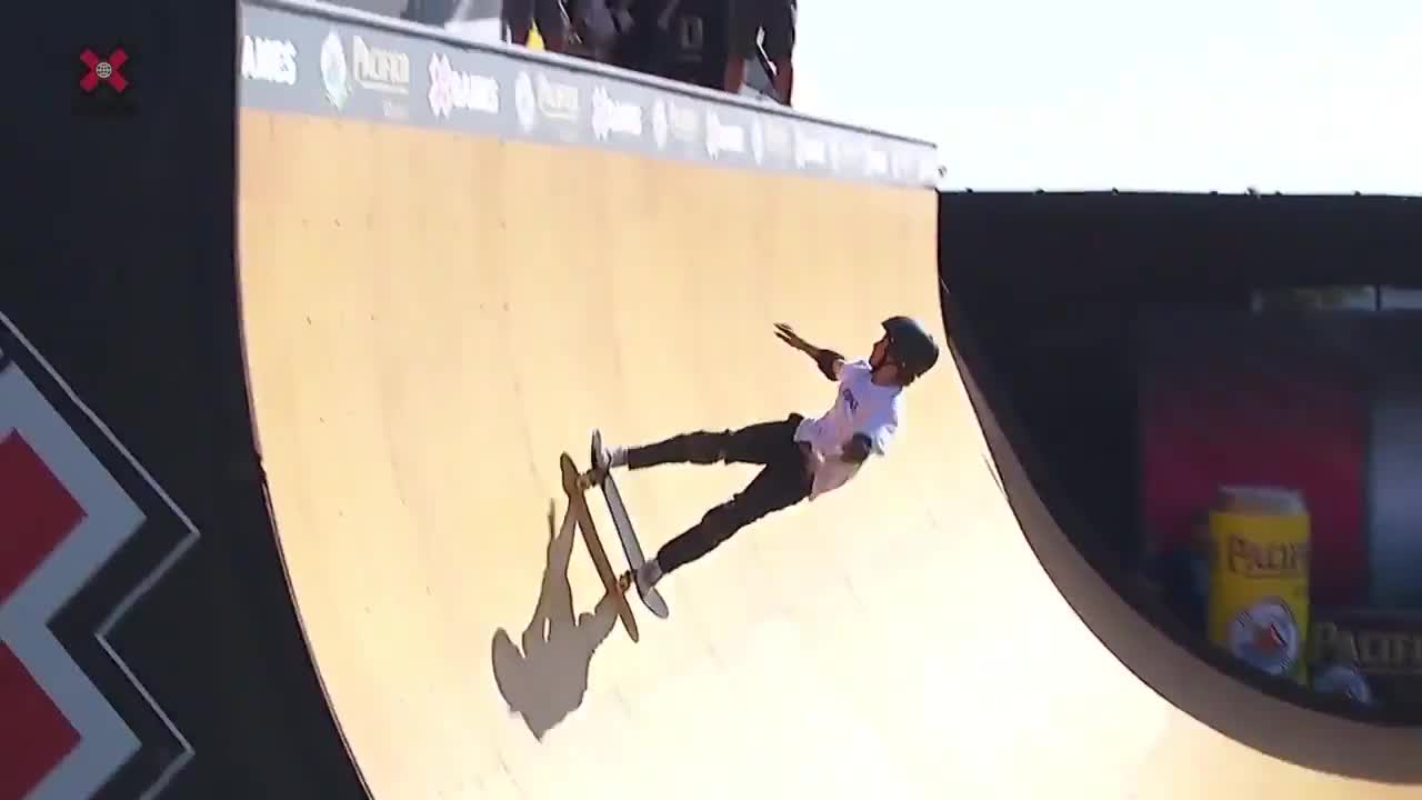 12 YEAR OLD DOES A 1080 ON A SKATEBOARD!!!