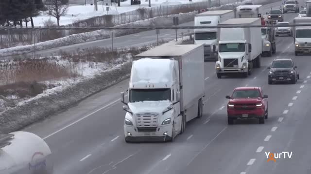 Freedom Convoy passes through Halton