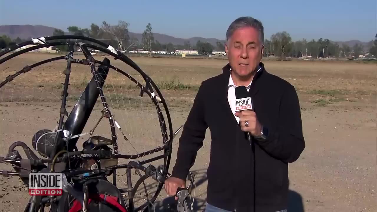 Hamas_Fighters_Enter_Israel_With_Motorized_Paragliders