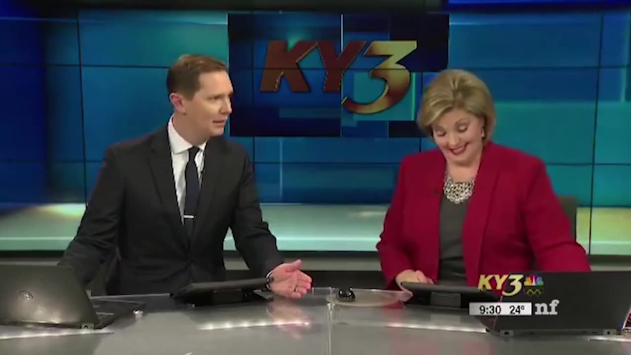 News Anchor Laughs At Worst Police Sketch Fail (News Blooper)