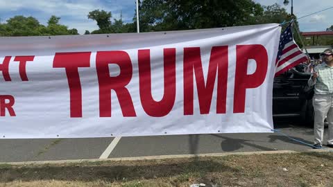 Getting ready to roll out from Seaford train station to Eisenhower Park loud majority #UCNYNEWS