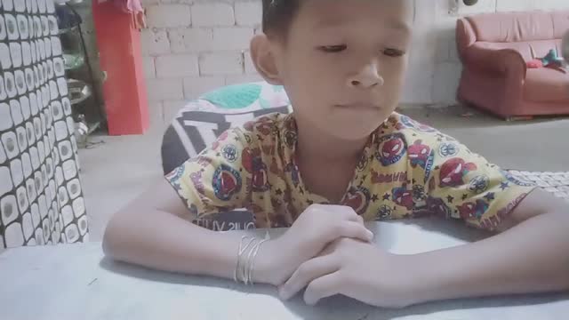 DIY color paper popsicle puppet