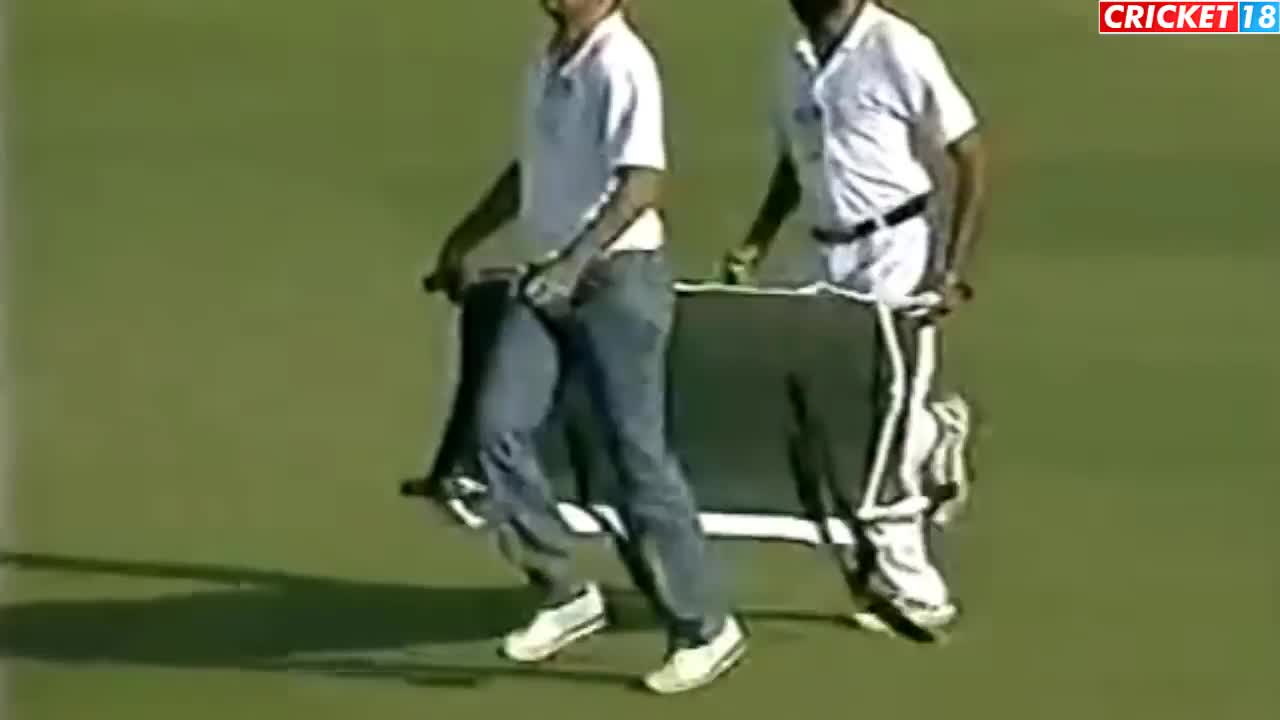 8 funny moments in cricket Part-1