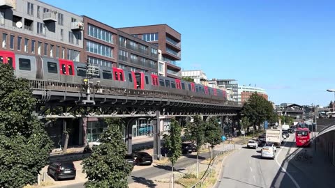 Hamburg Hochbahn Subway: View from the Landungsbrücken