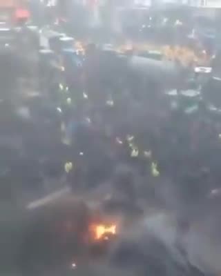 Police Open Fire on farmers outside EU Parliament