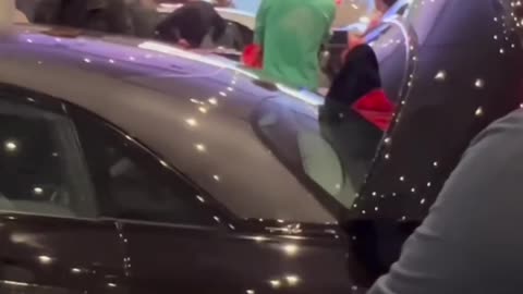 Lucid Touring with Stealth Package and Glass Roof: Review and Charging Issues