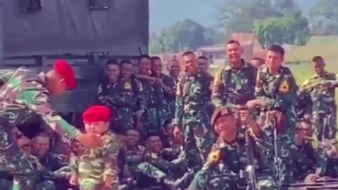 Marah kok makin gemes😊 #kopassus #tarunaakmil #tni #viralvideo #shorts #abdinegara #komando