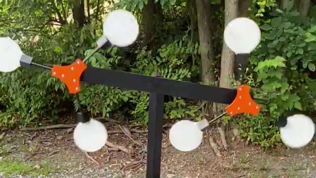 Propeller plate rack.