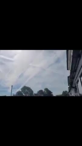 «Μου λέτε πως αυτό είναι φυσιολογικό;;;»: Σχεδόν έκρυψαν τον ήλιο!!