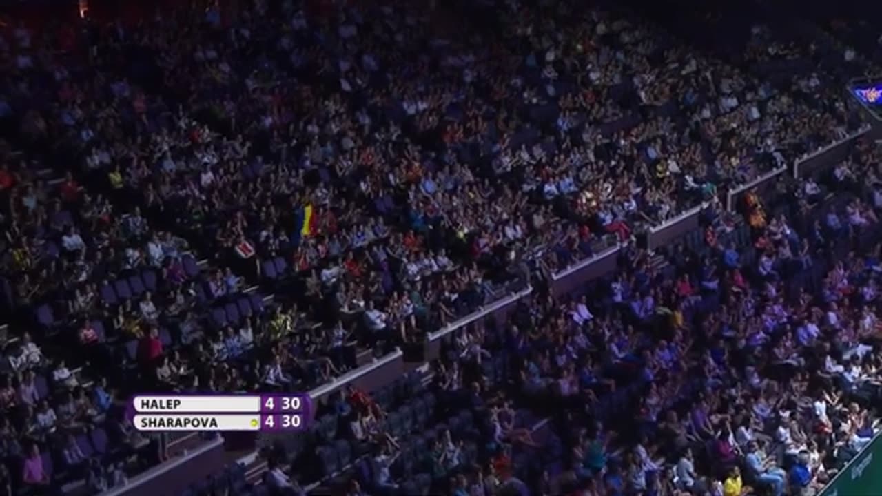 Maria_Sharapova_2015_WTA_Finals_Hot_Shot