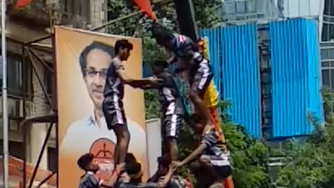 Dahi handi Festival in India Mumbai_Human pyramid