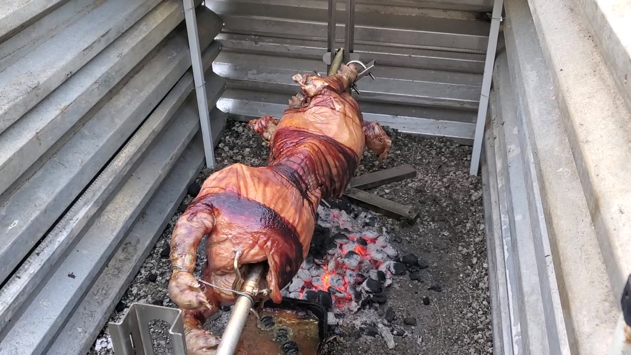 Como asar un buen puerco. How to roast a good pig