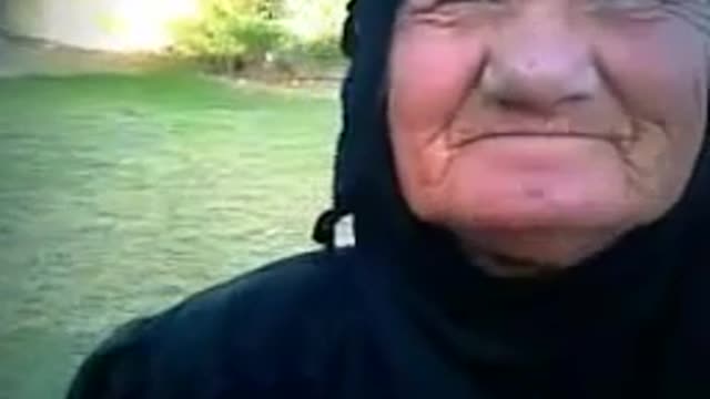 Funny Iraqi Lady