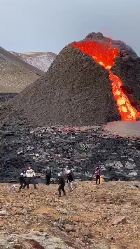 Volcanoe Erupting