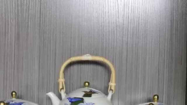The tea set from Japan is still good