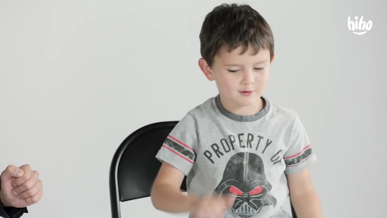 Kids Meet a Magician! - Kids Meet ! MianJamshed