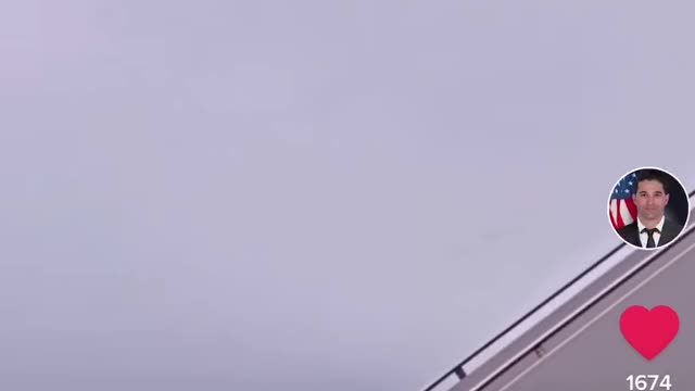 Avril 2021 l'avion invisible de Kamala Harris