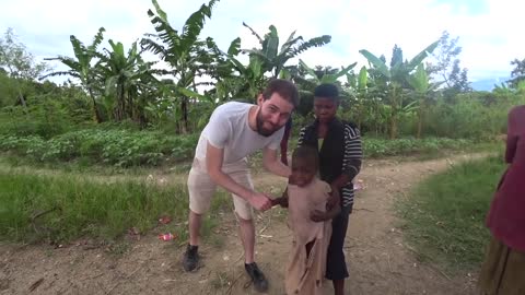 African Child sees a White guy, She thinks it's a GHOST
