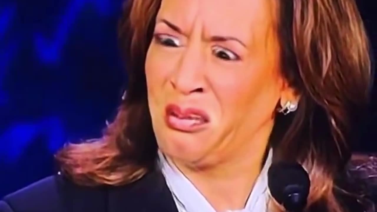 Ewwww Kamala Face