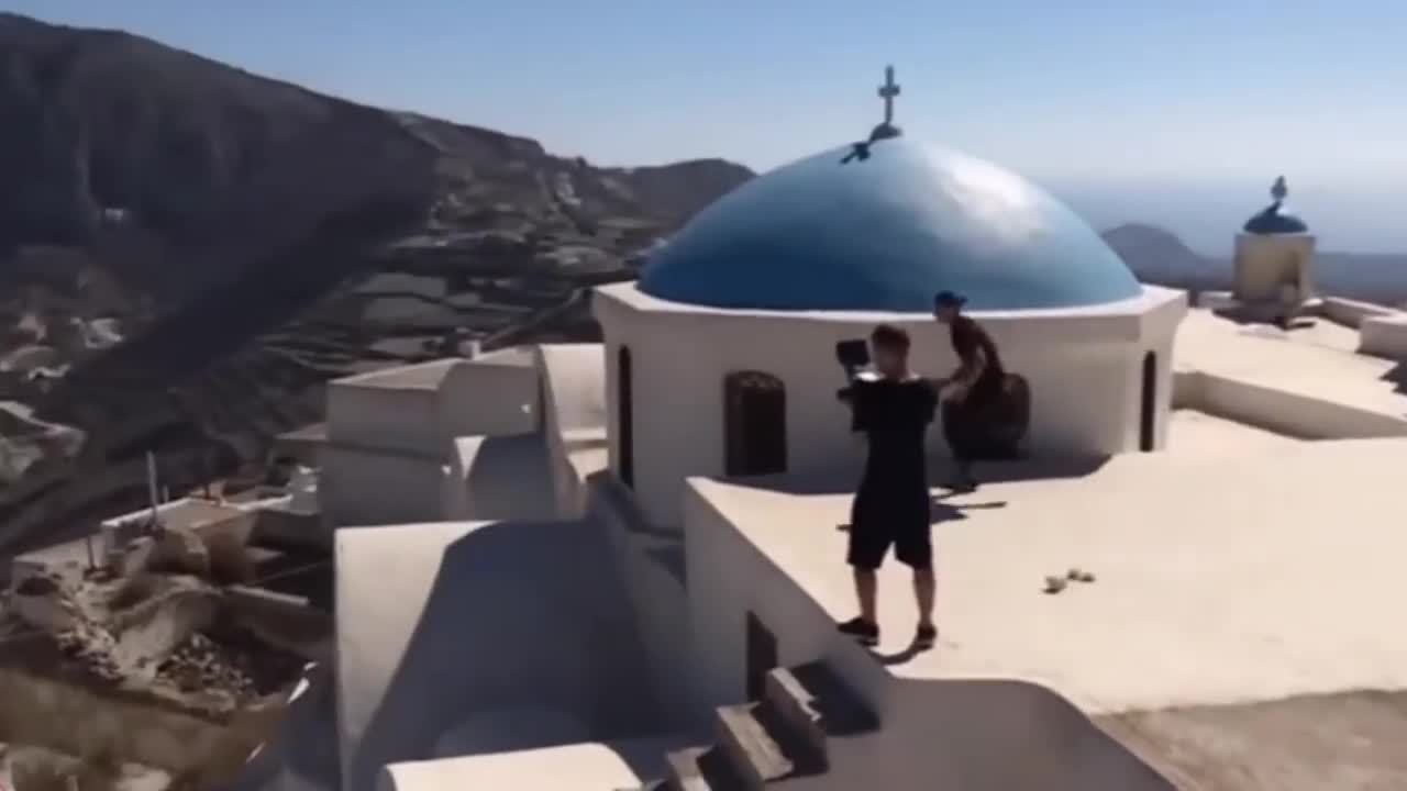 this is crazy! crazy selection of extreme jumps