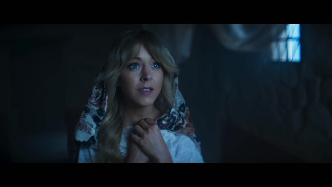 Lindsey Stirling - O Holy Night (Official Music Video)