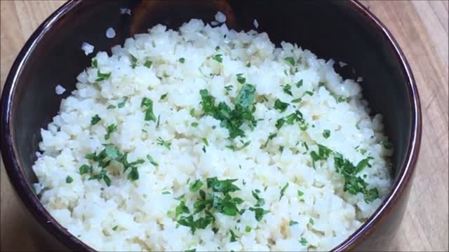 Garlic Parmesan Cauliflower Rice