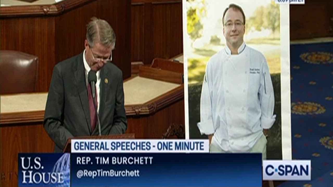 Rep. Burchett wishes fraternity brother David Pinckney a happy retirement from the House floor