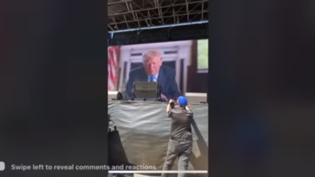 President Trump Speaks to Mike Lindel MAGA crowd