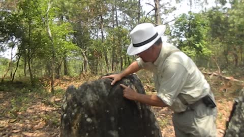 Plane of Jars - Laos