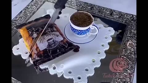 Hyperrealistic Cake Cutting